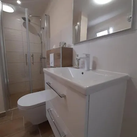 Apartman & Lasta