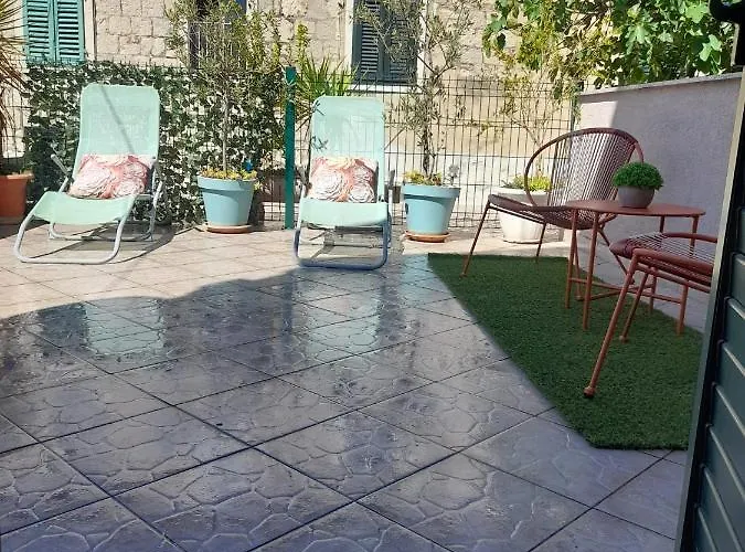 Appartement & Lasta *
