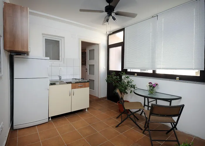 & Lasta Appartement