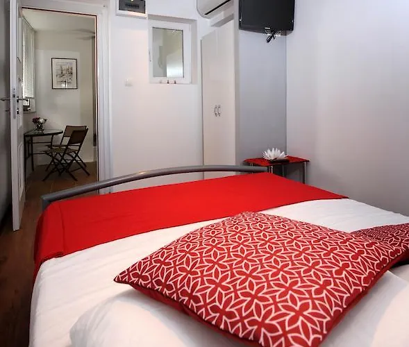 & Lasta Appartement
